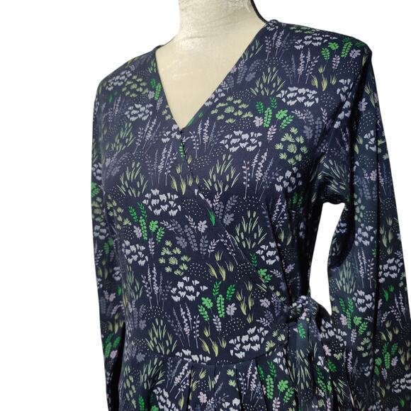 NWT Passion Lilie Sz L Navy Blue Micro Floral True Wrap Dress Organic Cotton - Picture 4 of 9